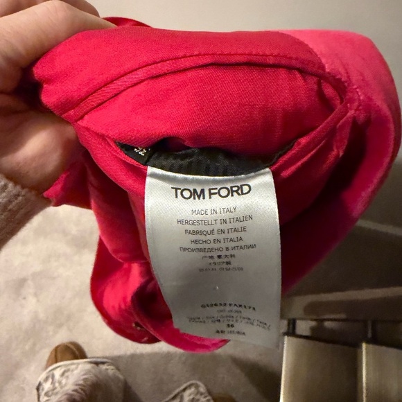 Tom Ford Women's Red/Pink Velvet Blazer - Picture 7 of 8